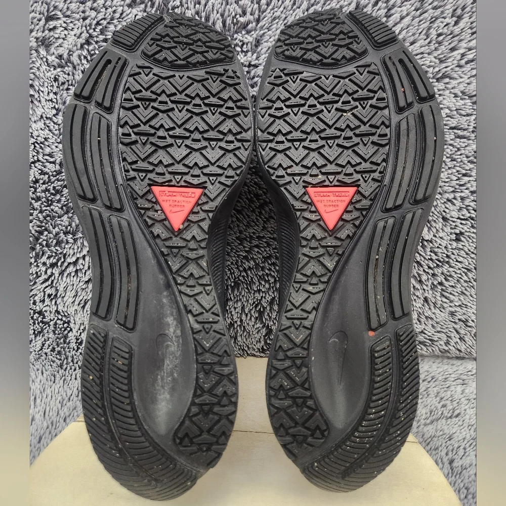 Nike Air Zoom Pegasus 37 Shield Triple Black Running Shoes Mens Size 9.5 - Picture 8 of 9